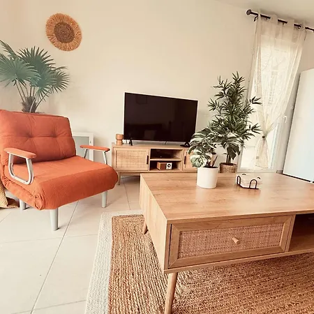 Avec Jardin Et Piscine - 4 Pers. - Fr-1-900-11 Le Lavandou